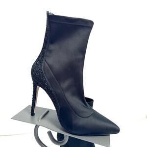 Badgley Mischka Black Jeweled Rhinestone Satin Boots Size 6.5